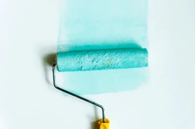 Peinture intérieure à Entrevennes — murs, plafonds et boiseries